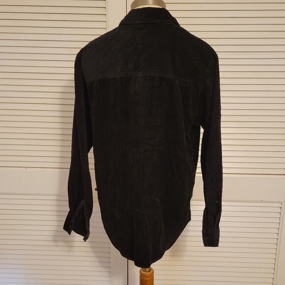 Warner Brothers Black Corduroy Looney Tunes Embroidered Shirt Women’s Medium - Picture 2 of 7